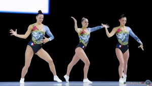 final tr fra lestruhaut clara   lenclos maelys   trosset victoria sfe08453 simone ferraro ph